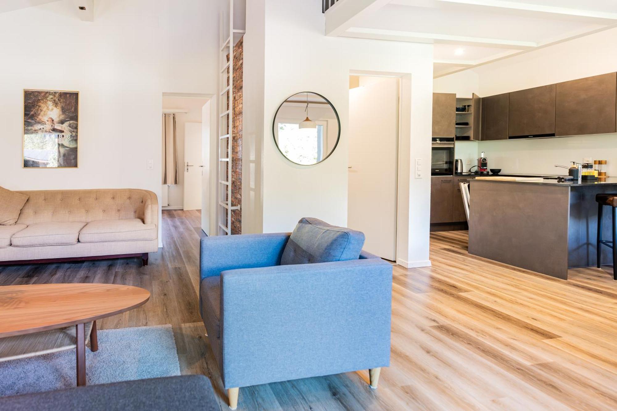 Unique Penthouse With Gallery And Mountain View Kandersteg Luaran gambar