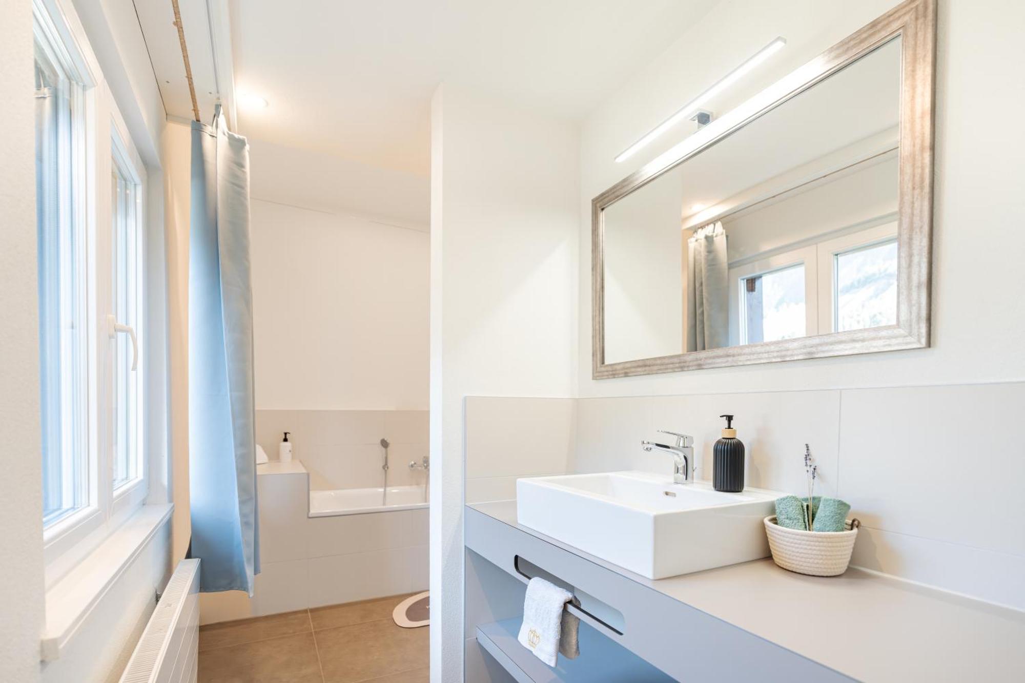 Unique Penthouse With Gallery And Mountain View Kandersteg Luaran gambar